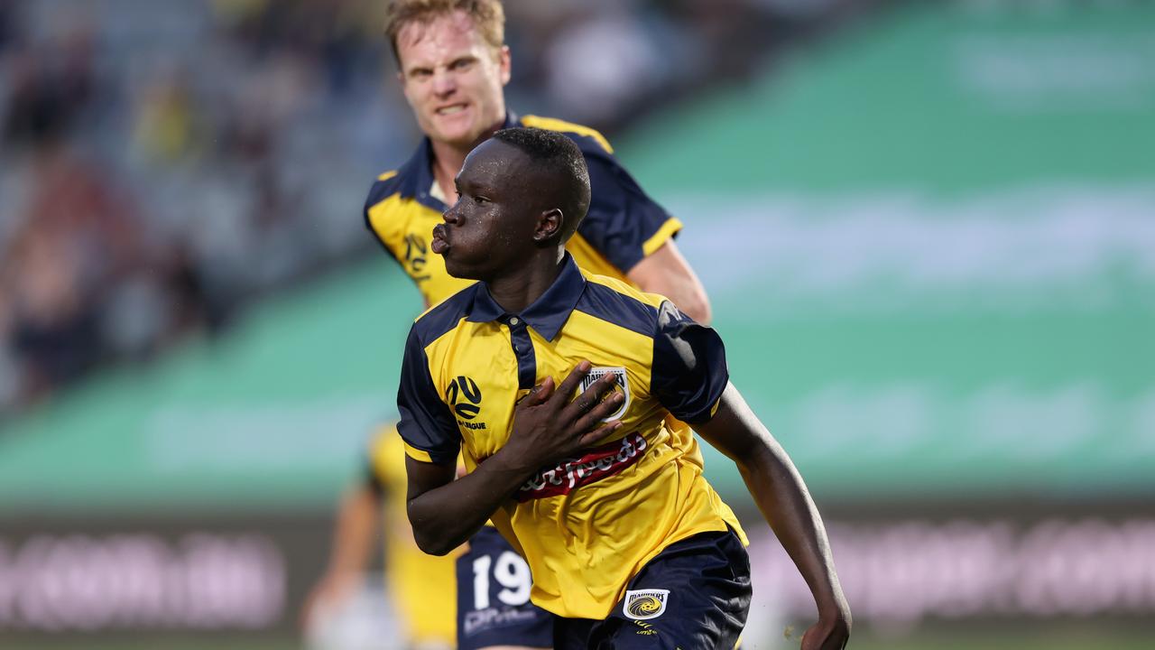 A-League: Central Coast Mariners analysis, how they went from wooden spoon  regulars to top of the league, Alen Stajcic