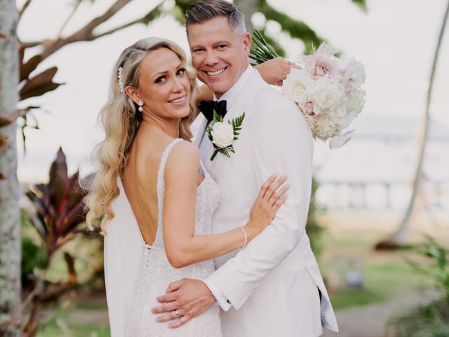 Network 10’s Weather Presenter, Josh Holt,  who presents the weather for 10 News First each weekday, married his fiancé Skye Davis on 1 October in Port Douglas.Photography: Daniel Griffiths