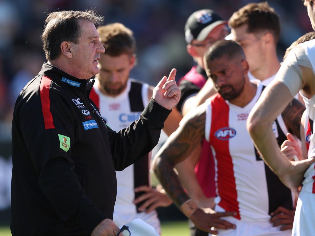 CANBERRA, AUSTRALIA - APRIL 13: Ross Lyon, Senior Coach of the Saints talks to players during quarter time during the round five AFL match between Greater Western Sydney Giants and St Kilda Saints at Manuka Oval, on April 13, 2024, in Canberra, Australia. (Photo by Mark Metcalfe/AFL Photos/Getty Images)