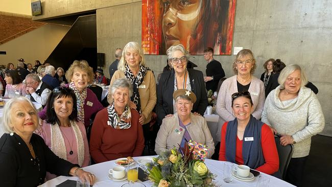 Bendigo volunteer ushers Pam Schepers, Colleen Rowe, Jenny Holborn, Christine Clifford, with Bendigo events manager Julie Amos, and ushers Grace Fox, Teresa Smart, Larisa Wasiljew, Christina Vickers and Judi Monti. Picture: Julieanne Strachan