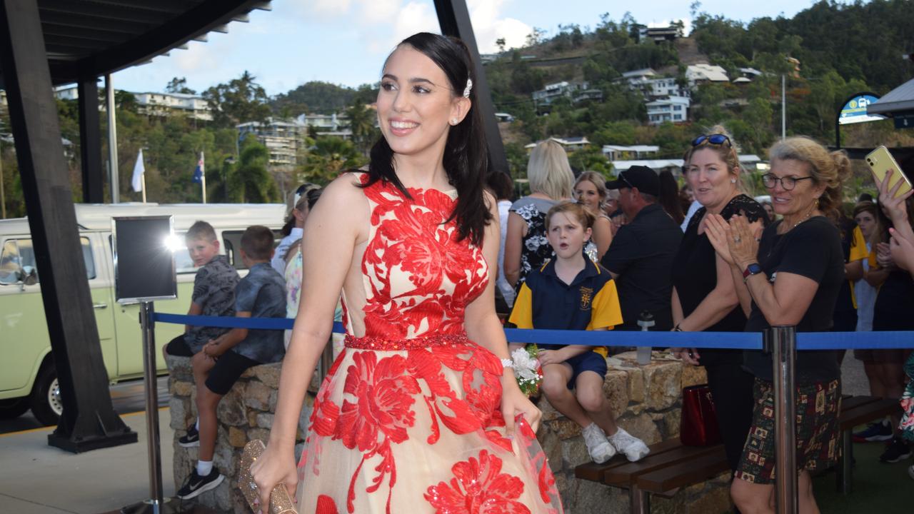 Isabella Inglis arrives at the 2020 St Catherine's Catholic College formal. Photo: Elyse Wurm