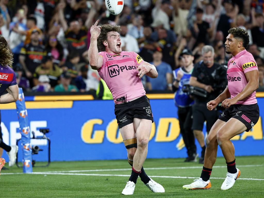 Liam Martin scoring the try that broke the grand final open. Picture: Jonathan Ng