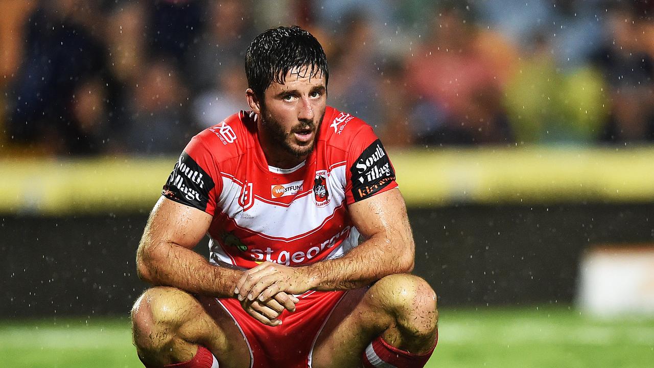 Is he a half or a hooker? Ben Hunt has swapped positions mid-match.