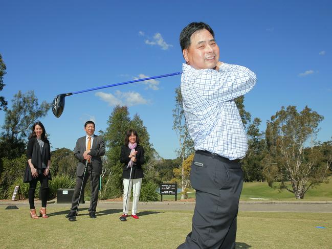 Pink Hope Charity Golf Day at Terrey Hills golf Club. Local business nature's way will be donating to the pink hope charity. L-R: Krystal Barter (Founder of Pink Hope), Larry Chen ( Chairman of Taiwanese Chamber of Commerce), Jina Chen ( Co-Founder and MD natures care), Alex Wu ( Nature's Care MD)