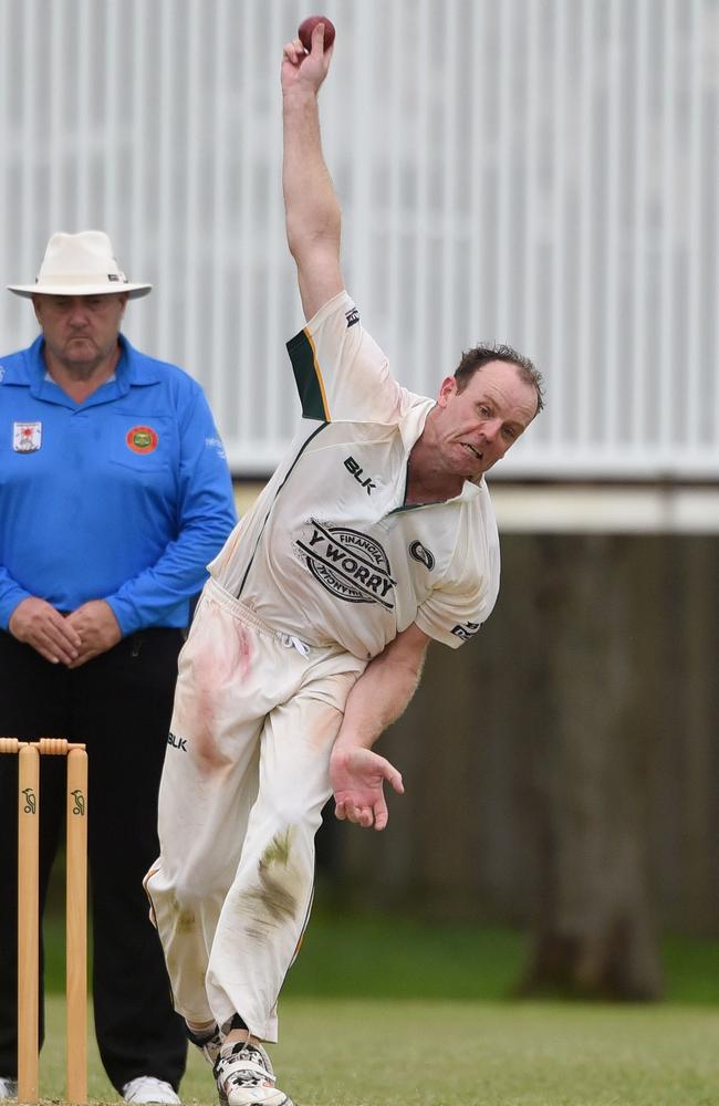 Southport. Queens bowler Michael Durbridge .(Photos/Steve Holland)