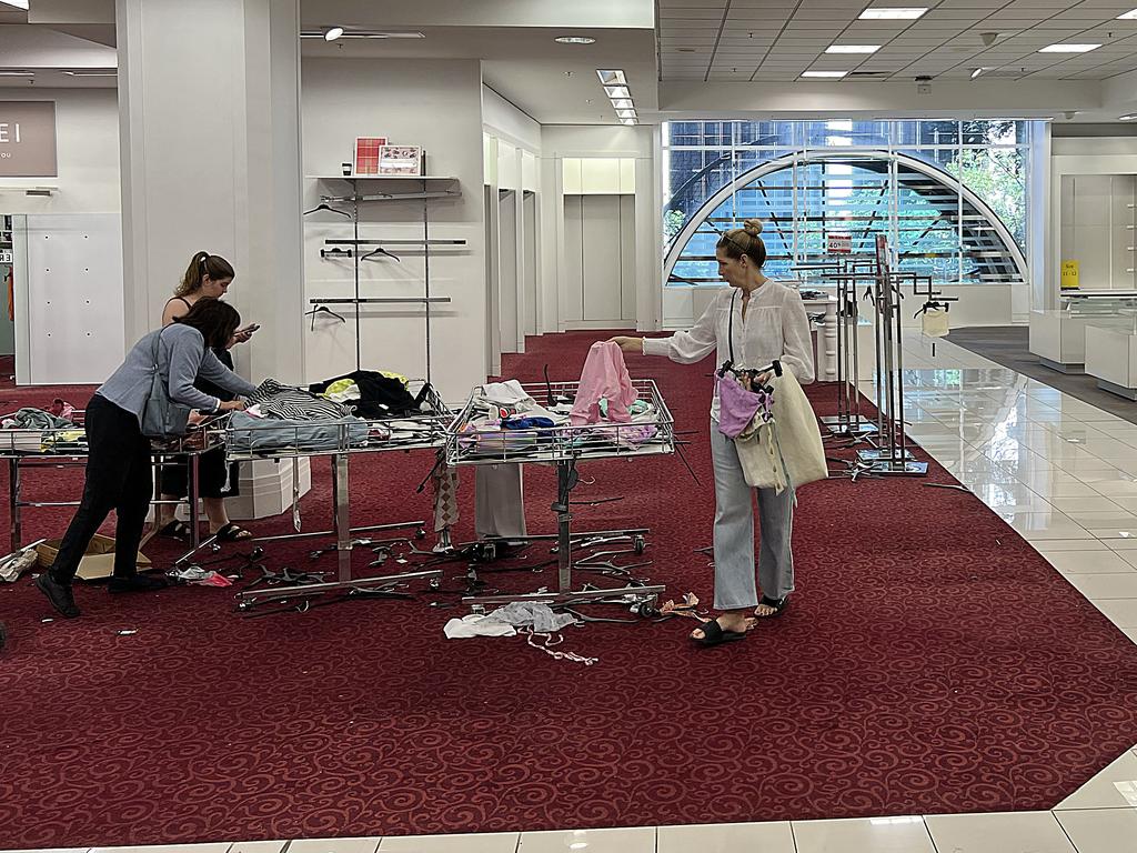 Shoppers flock to Myer’s Brisbane CBD store on its last day of trading. Picture: Lyndon Mechielsen