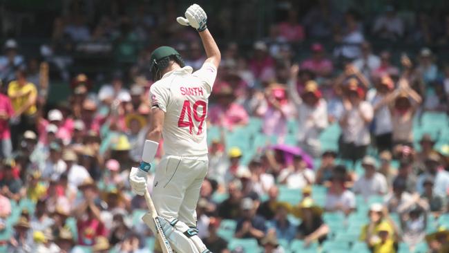 Steve Smith salutes the crowd after getting a Bronx cheer from the crowd for getting off the mark. Picture: AFP