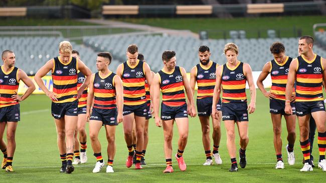 A fly out and then back in model for the Crows is being looked at by the State Government to get the season back running. (AAP Image/David Mariuz)