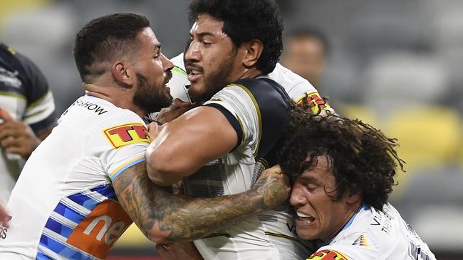 Peats needs to up his game for the Titans. Photo: Ian Hitchcock/Getty Images