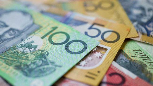 Workers could have $300 a week slashed from their pay under proposed changes to JobKeeper.