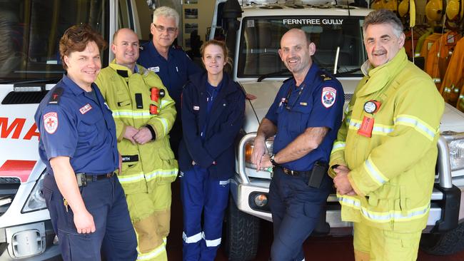 Ambulance Victoria moves in to Ferntree Gully CFA station during ...