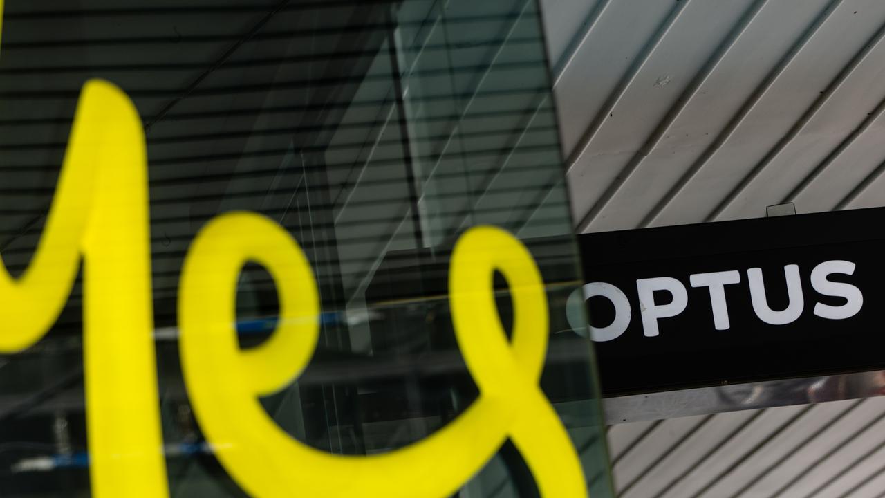 Optus post 7.4pc earnings lift after mass staff sackings