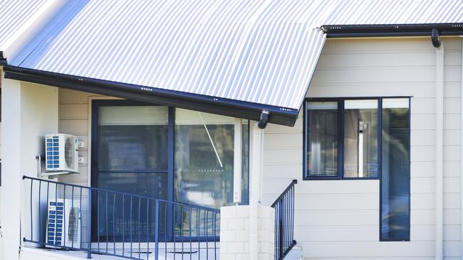 Palm Beach Heights townhouse development which has been impacted by landslide. Photo Scott Powick