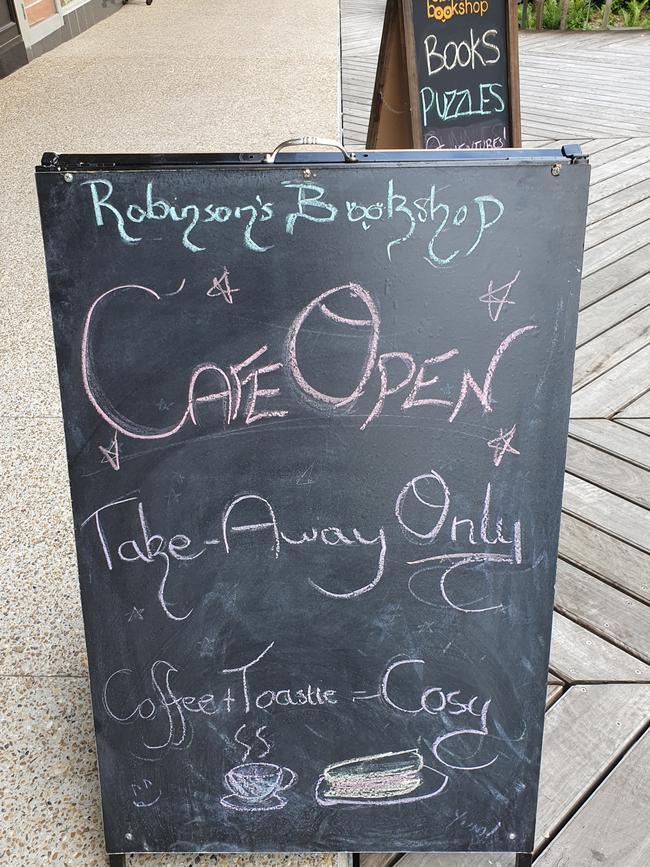 Robinsons Bookshop cafe is open again.