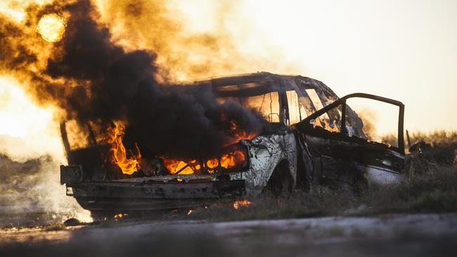 Man torches ex’s car after sending 100+ messages