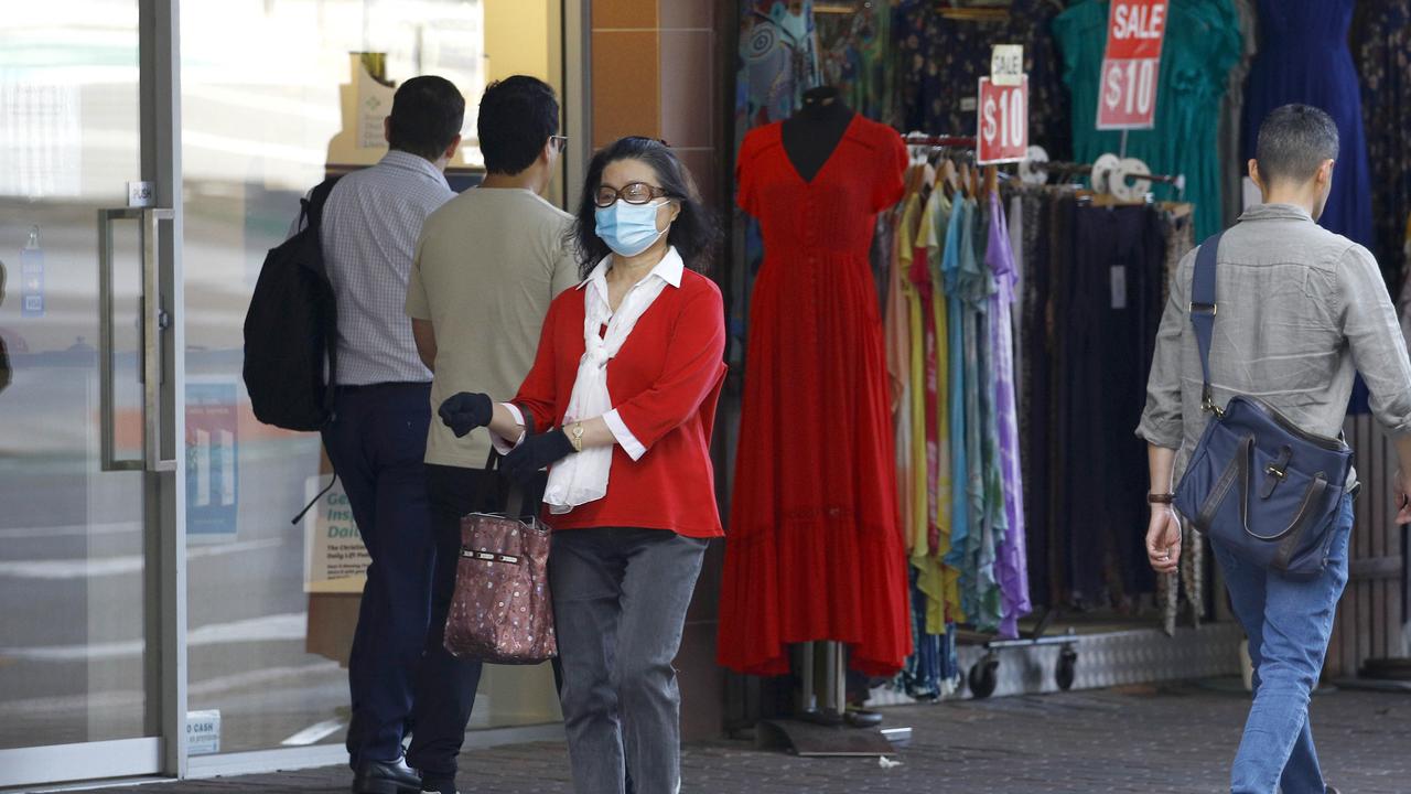 Mask wearing is back in favour in Brisbane. Picture: NCA NewsWire/Tertius Pickard