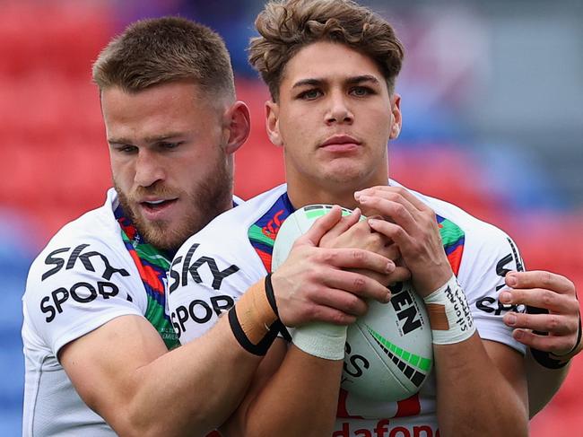 NEWCASTLE, AUSTRALIA - JUNE 19: Reece Walsh of the Warriors warms up during the round 15 NRL match between the Newcastle Knights and the New Zealand Warriors at McDonald Jones Stadium, on June 19, 2021, in Newcastle, Australia. (Photo by Ashley Feder/Getty Images)