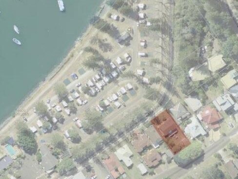 An aerial view of site of the proposed development (in red) at 4 Harbour St Yamba.