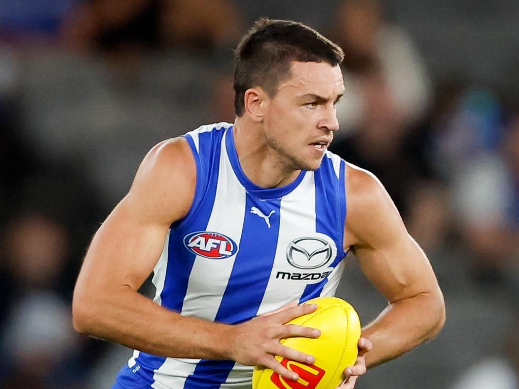 MELBOURNE, AUSTRALIA – MARCH 23: Luke Davies-Uniacke of the Kangaroos in action during the 2024 AFL Round 2 match between the North Melbourne Kangaroos and the Fremantle Dockers on March 23, 2024 in Melbourne, Australia. (Photo by Dylan Burns/AFL Photos via Getty Images)