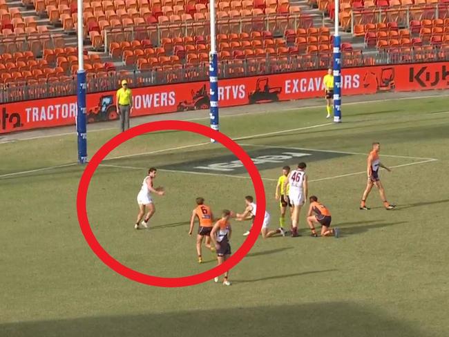 GWS Giants' embarrasing first quarter moment