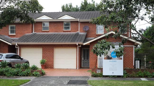 More Aussies could be forced to sell their homes if interest rates stay higher for longer. Picture: NCA NewsWire/ Gaye Gerard