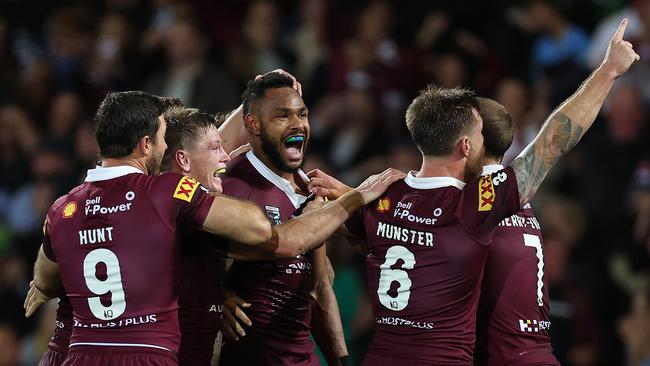 ADELAIDE, AUSTRALIA - MAY 31:  Hamiso Tabuai-Fidow of the Maroons celebrates with team mates after scoring a try during game one of the 2023 State of Origin series between the Queensland Maroons and New South Wales Blues at Adelaide Oval on May 31, 2023 in Adelaide, Australia. (Photo by Cameron Spencer/Getty Images)