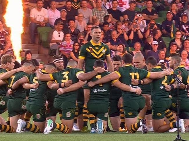 Cameron Smith performs acknoledgement to country