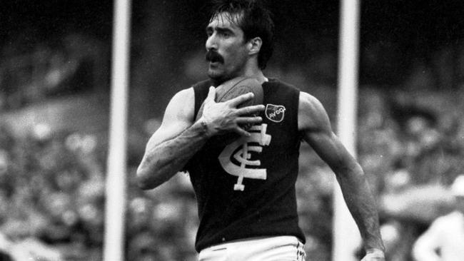 Val Perovic during the 1982 Grand Final. Picture: Supplied.