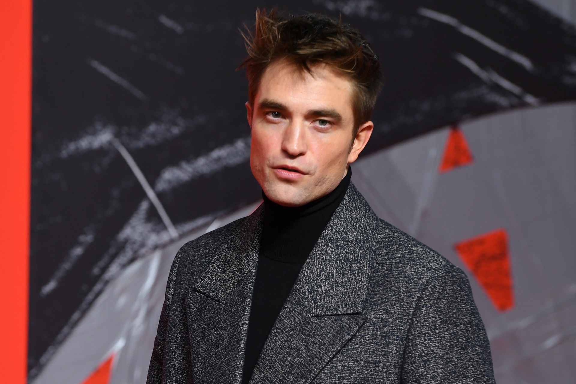 Robert Pattinson Buys Hollywood Hills House For $5.3 Million - Vogue  Australia