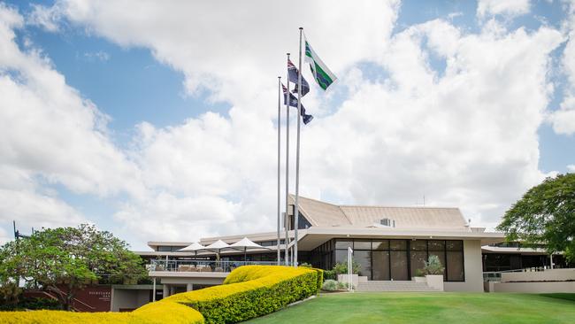 Indooroopilly Golf Club expects to make $98 million over 40 years from leasing part of its freehold to Aura for a retirement village.