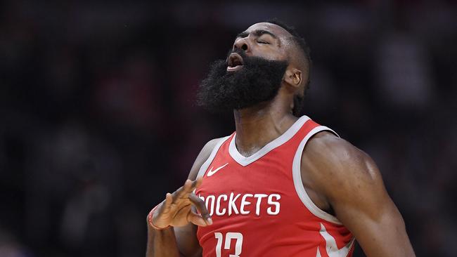 James Harden scores 40 to lead Houston Rockets over Charlotte Hornets 