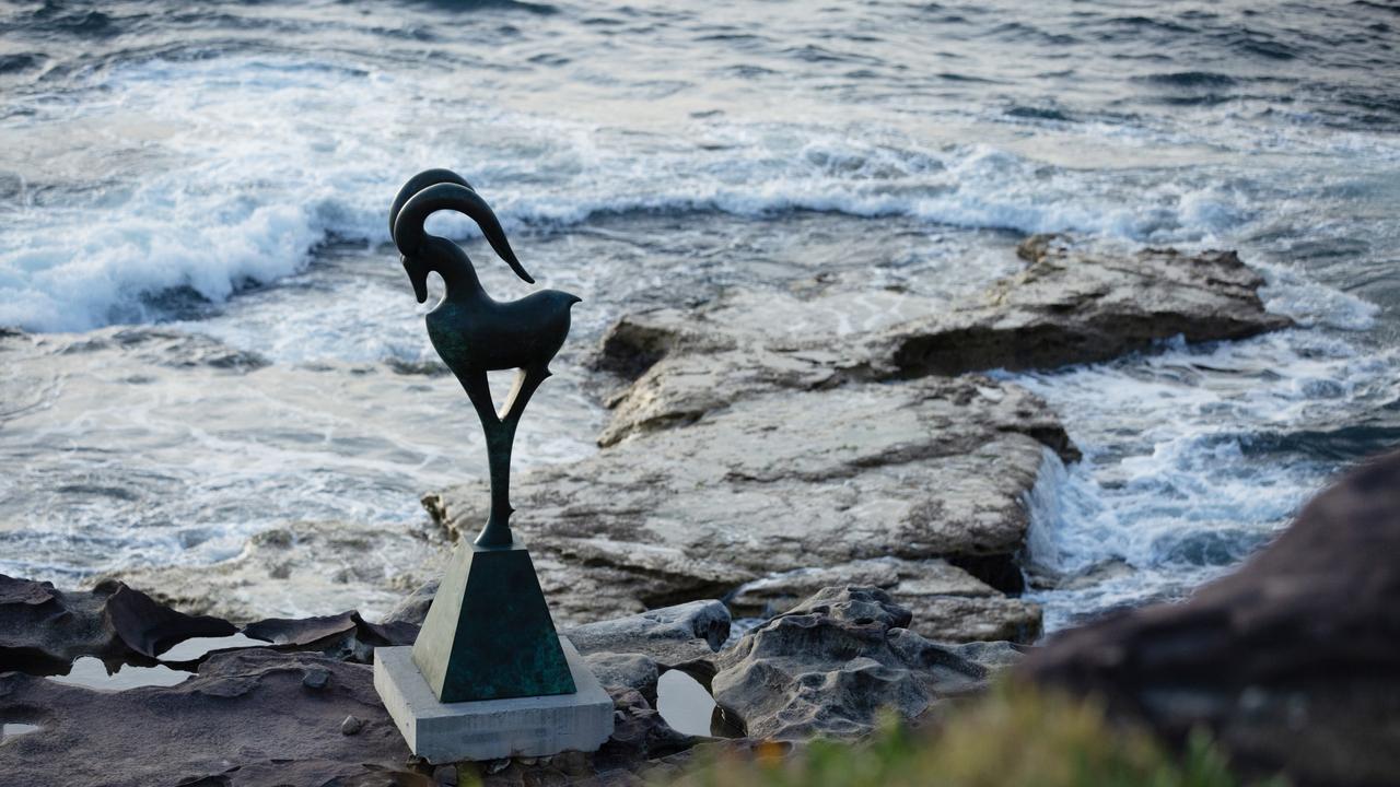 Yuko Takahashi’s piece Fortitude sits by the rocks. Picture: Sculpture by the Sea