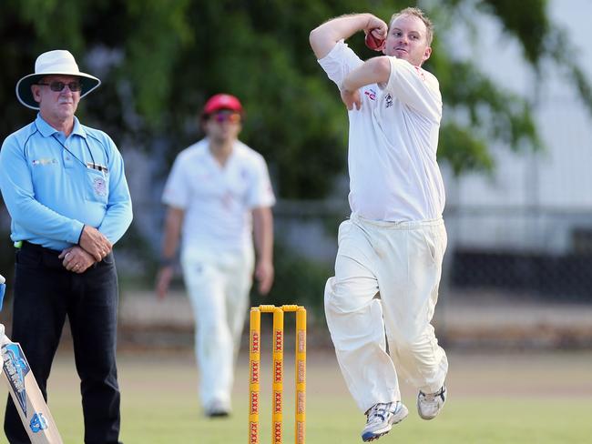 Cairns Cricket – Norths v Mulgrave at Griffiths Park. Mulgrave's Dan Kendrick bowling