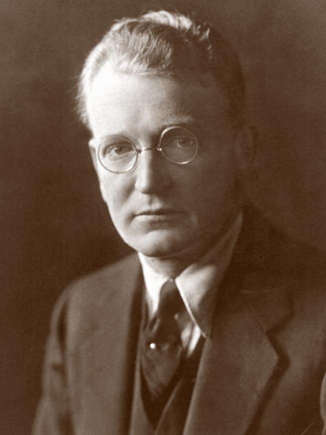 Herbert Schlink, chairman of the board of the Royal Prince Alfred Hospital, was who the property was originally built for.
