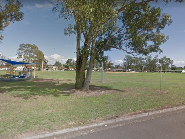 Police believe a 15-year-old boy was stabbed near Patterson Oval in Cambridge Park last night. Picture: Google.