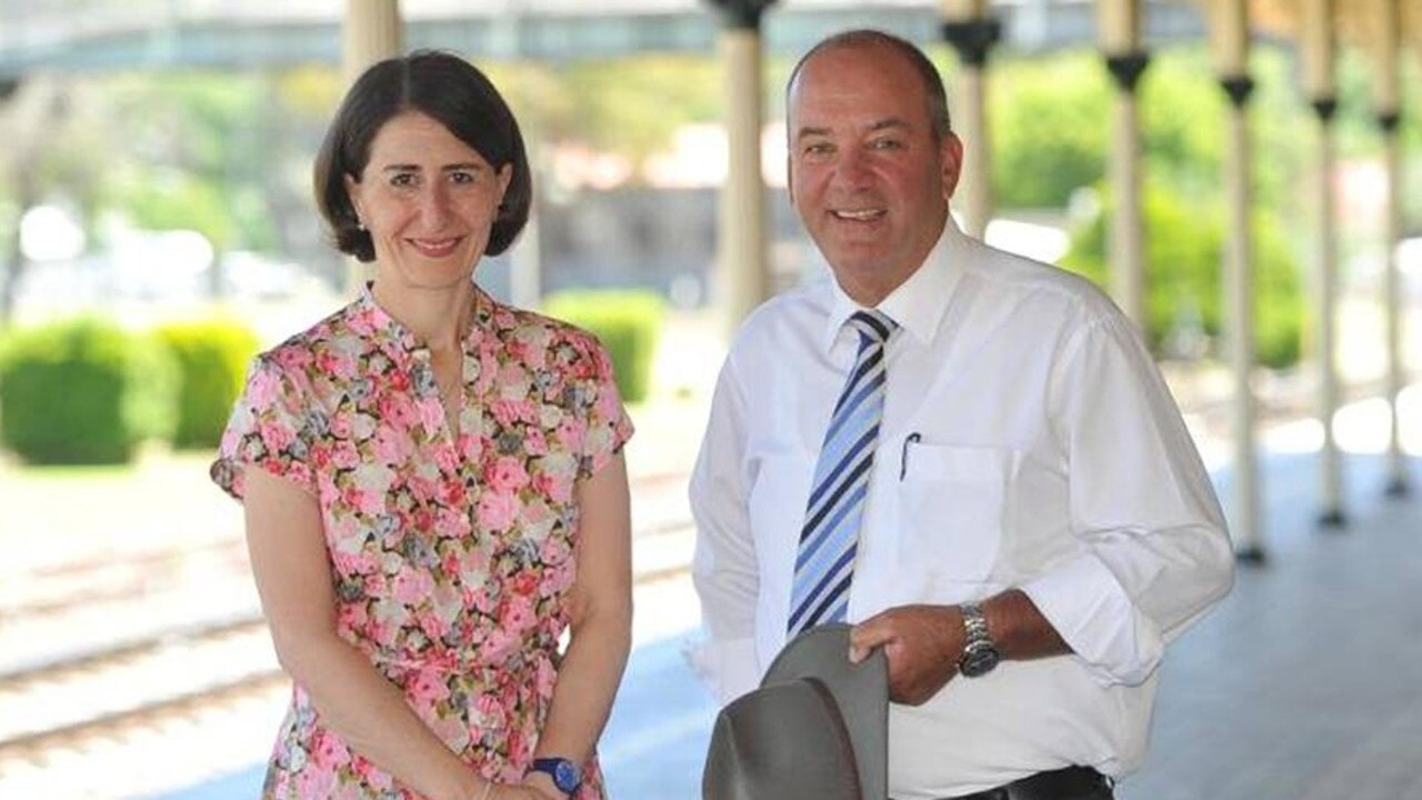 Gladys Berejiklian with disgraced MP Daryl Maguire.