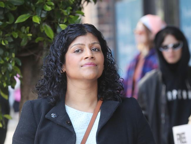 MELBOURNE, AUSTRALIA - NewsWire Photos, APRIL 13, 2024. Victorian Greens leader Samantha Ratnam joins Merri-Bek and Northern Suburbs for a free Palestine protest outside the office of Labor Senator Jess Walsh in East Brunswick.  Picture: NCA NewsWire / David Crosling