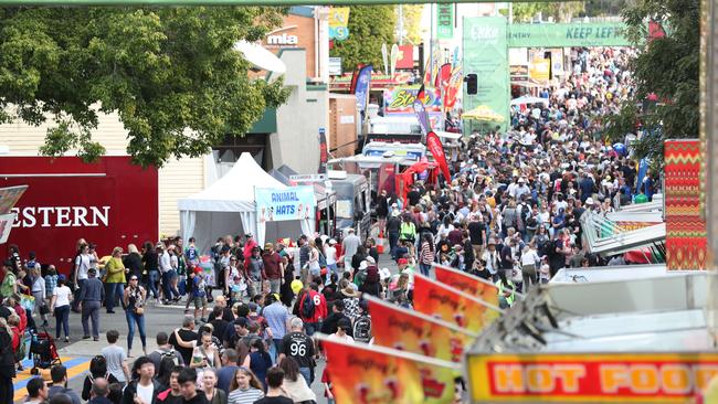 Crowds at the 2019 Ekka. Pic Annette Dew