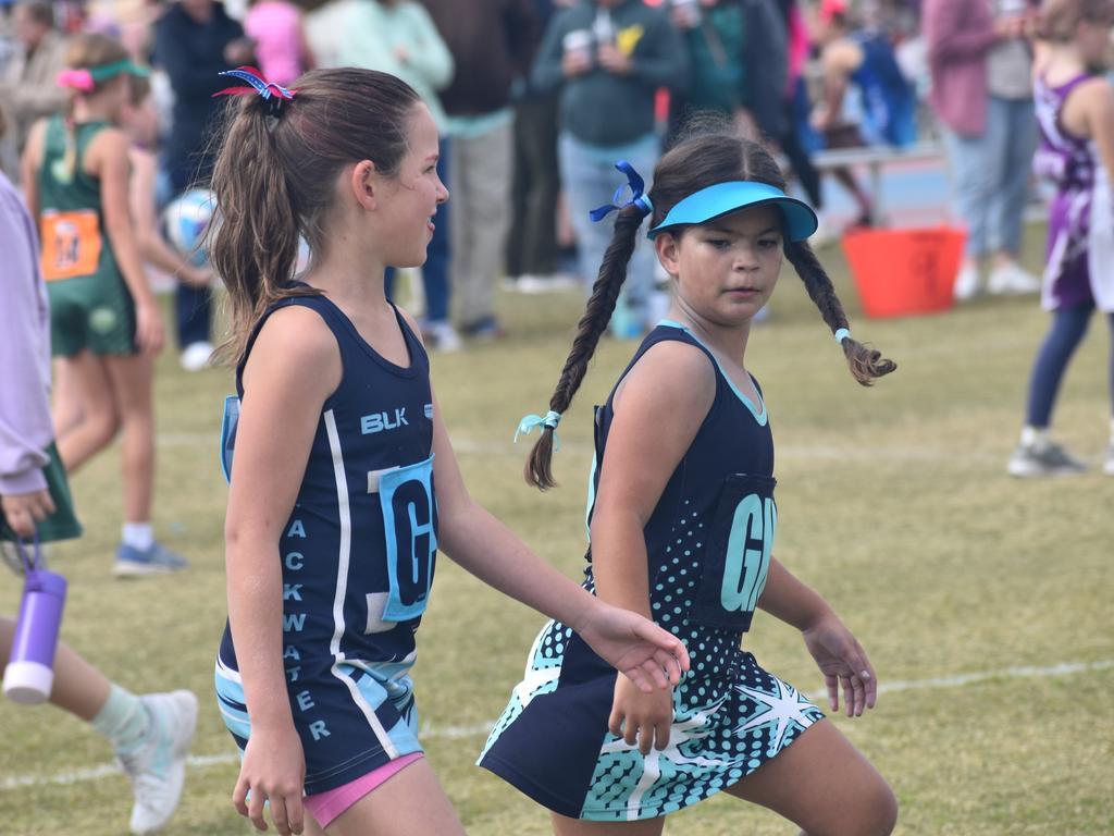 On court at the Cap Coast Junior Netball Carnival at the Barmaryee Multi Sports Precinct, Yeppoon, on August 11, 2024. Photo: Pam McKay