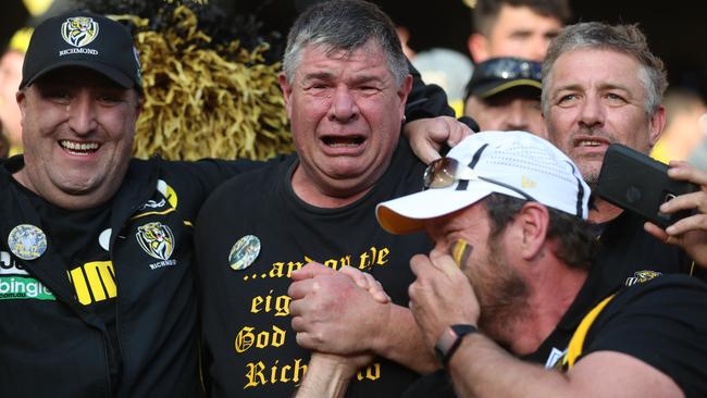 Richmond fans crying after the siren. Picture: Alex Coppel