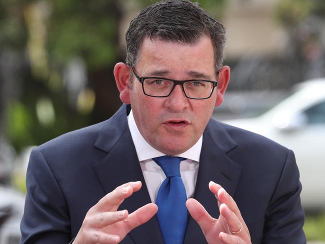 MELBOURNE, AUSTRALIA - NewsWire Photos, DECEMBER 1, 2021.Premier Daniel Andrews arrives at parliament. Victorian  Parliament is sitting with a marathon debate going overnight on the Pandemic Bill. Picture: NCA NewsWire / David Crosling