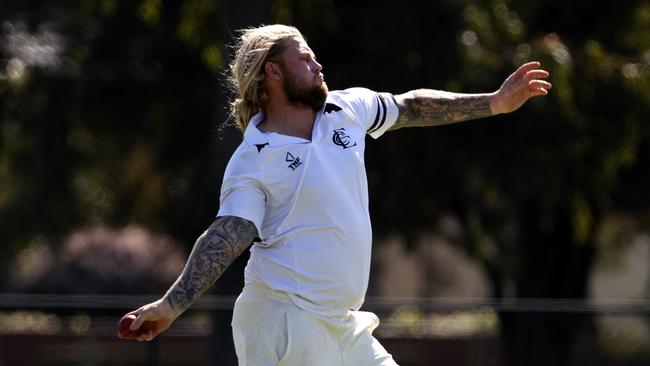 New Epping coach Daniel Bramich rolls the arm over.Picture: Hamish Blair