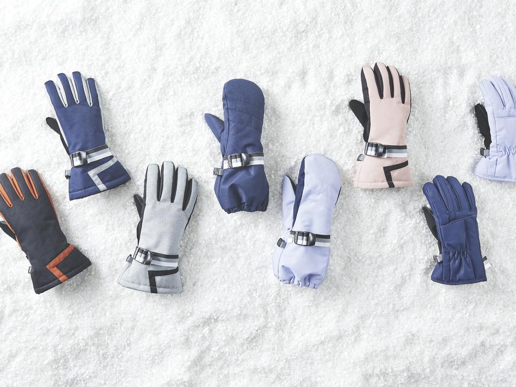 Children’s snow gloves or mittens are just $11.99, adult’s premium ski gloves will be $34.99 and touchscreen gloves are just $9.99.