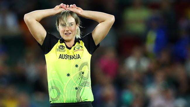 Ellyse Perry hadtreatment on a hip knock during Australia’s win over Bangladesh.