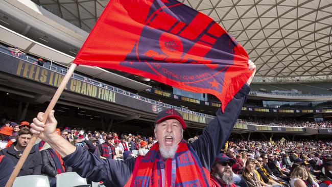 60-year-old Redlegs fan Ian Purser has been a lifelong Norwood supporter. Picture: Brett Hartwig