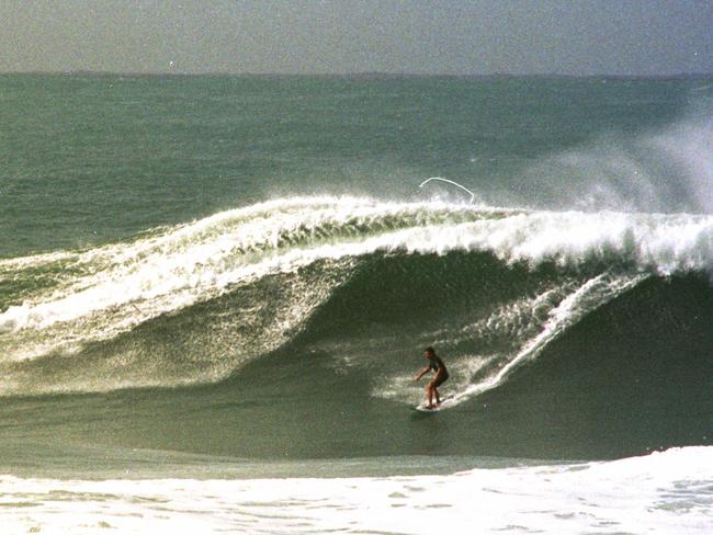 1999 Snapper Rocks.