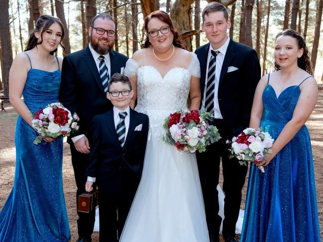 Jo and Ben met online and are now married. Picture: Supplied