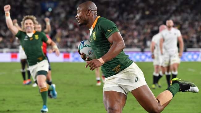 Makazole Mapimpi crosses for South Africa's first try. Picture: Kazuhiro Nogi/AFP