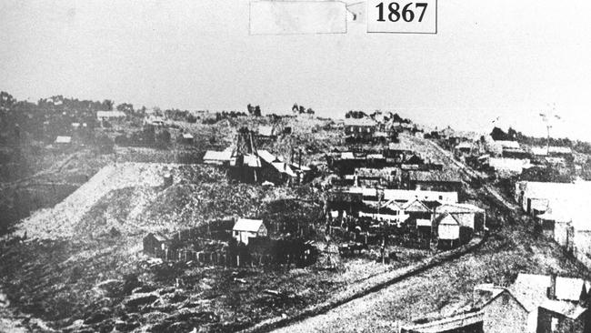 Steiglitz in 1867 with the street up the hill lined with shops and hotels.