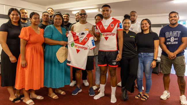 Vili Fifita with his mother and father and family at the jersey presentation. Picture: St George Illawarra Dragons Media